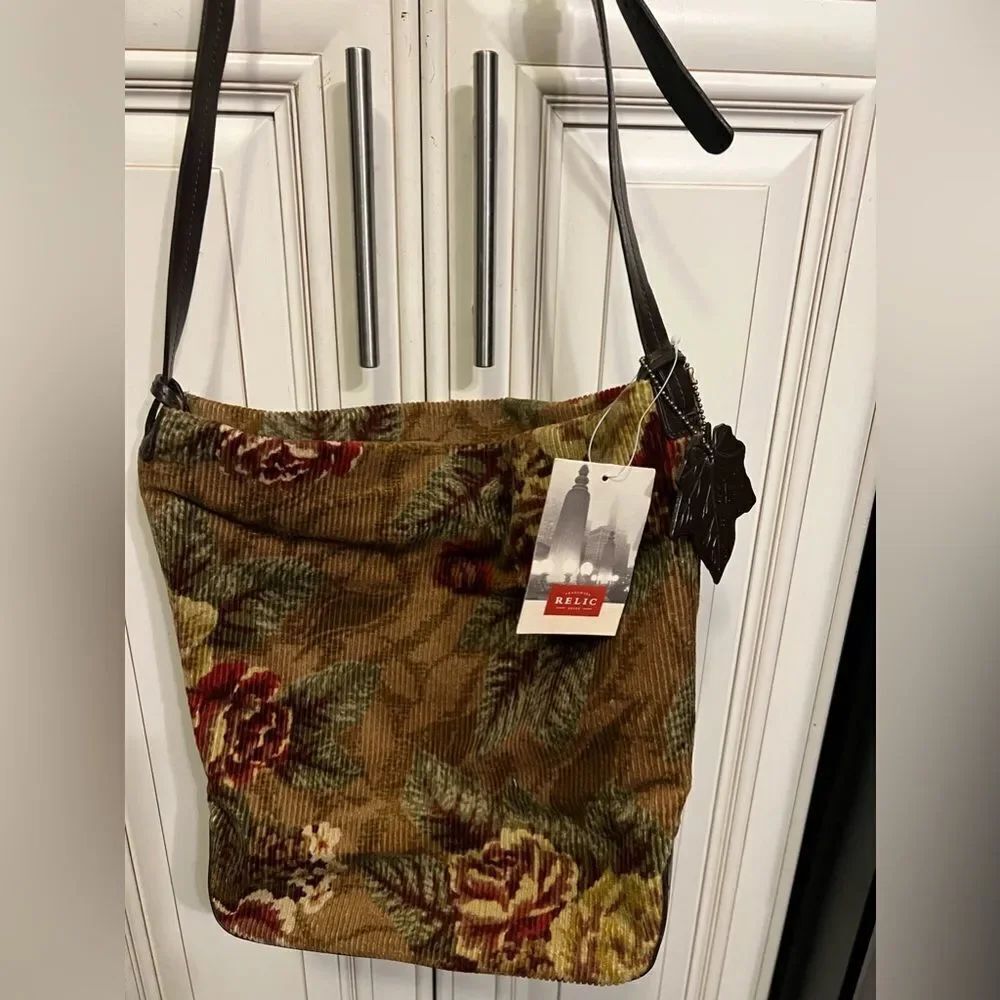 RELIC leaf print multi-color fabric crossbody purse